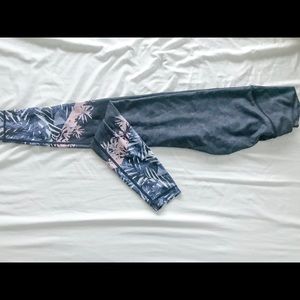 Tone It Up x Bandier “island dip leggings”